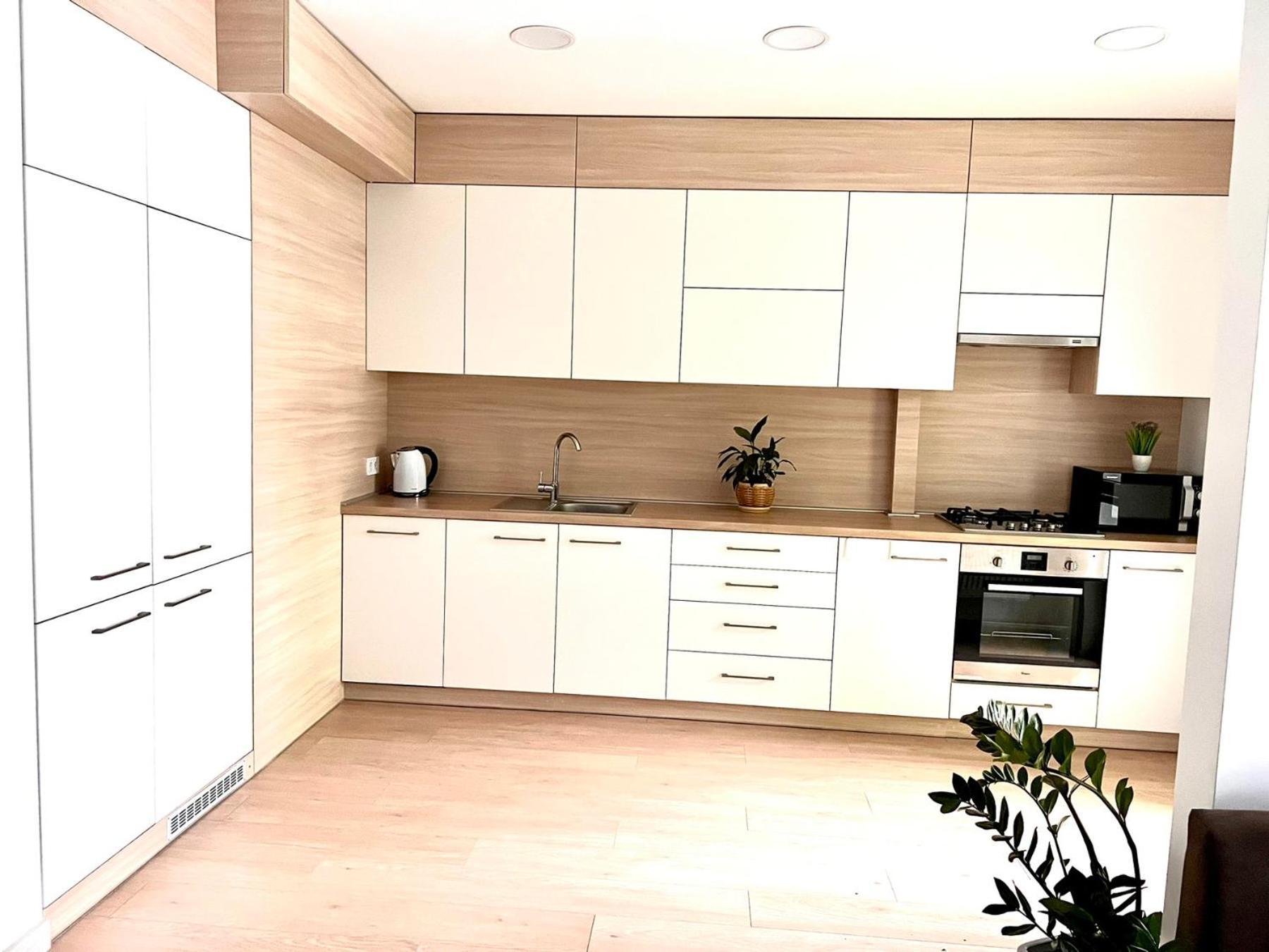 Osapart Comfortable Apartment In A Complex Great Britain Lemberg Exterior foto